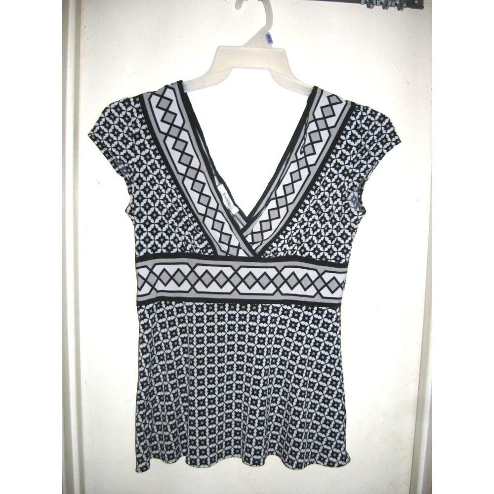 Dressbarn Black White Geometric Sleeveless Babydoll Top Blouse 8